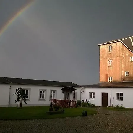 아파트 Muehlenhof Oberseifersdorf *